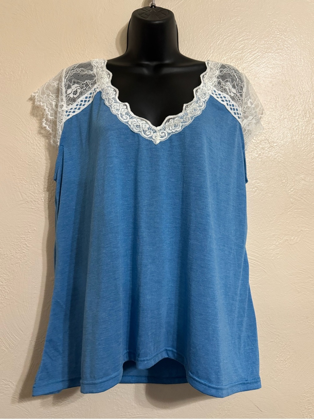 Women's Blue Lace-Trim V-Neck Blouse 0542